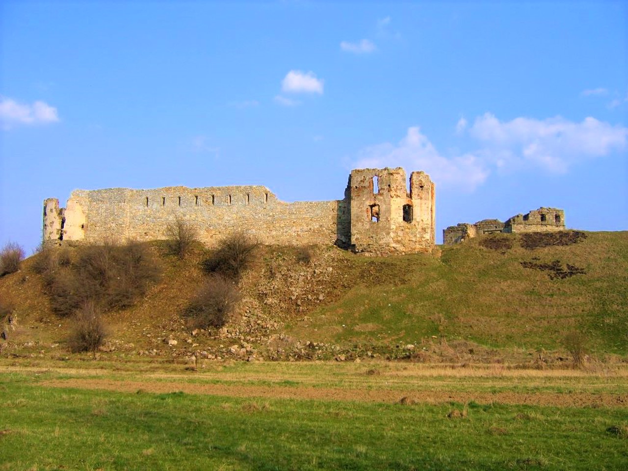 Село Пнів