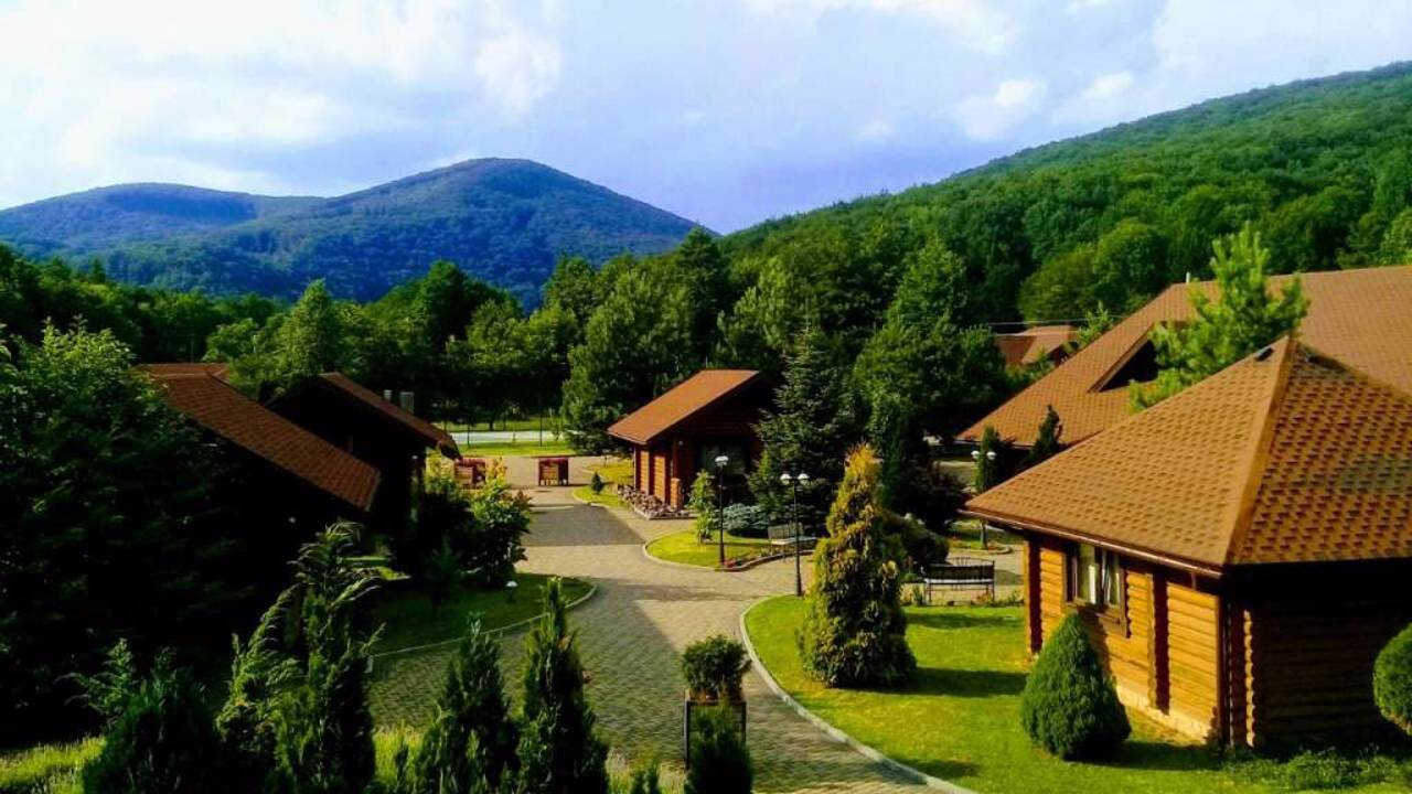 Село Лісарня