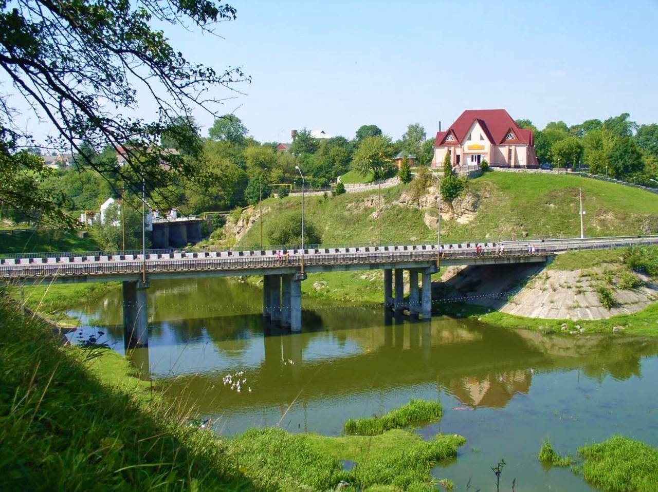 Місто Чуднів