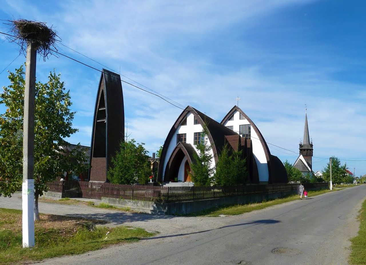 Chetfalva village
