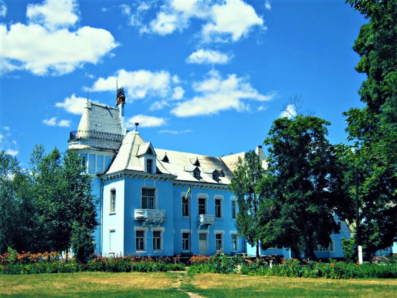 Isaieve village
