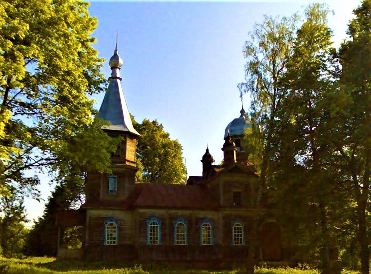 Village Larynivka: travel guide online to Larynivka