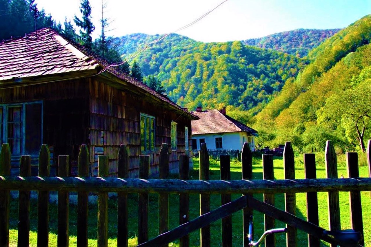 Село Волчий