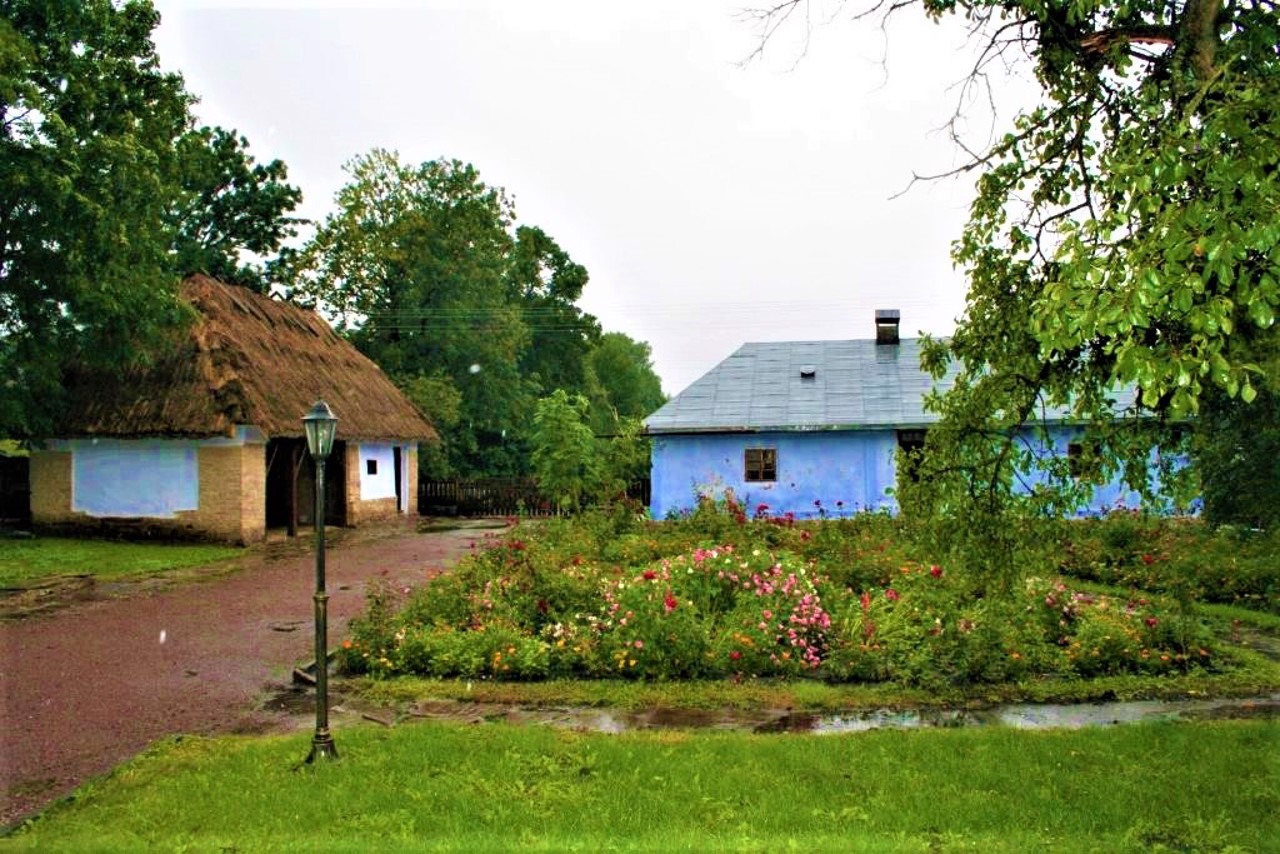 Village Zazdrist