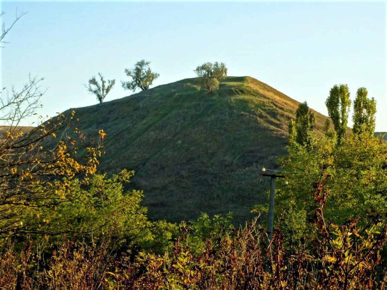 Село Ивковцы, Холодный Яр