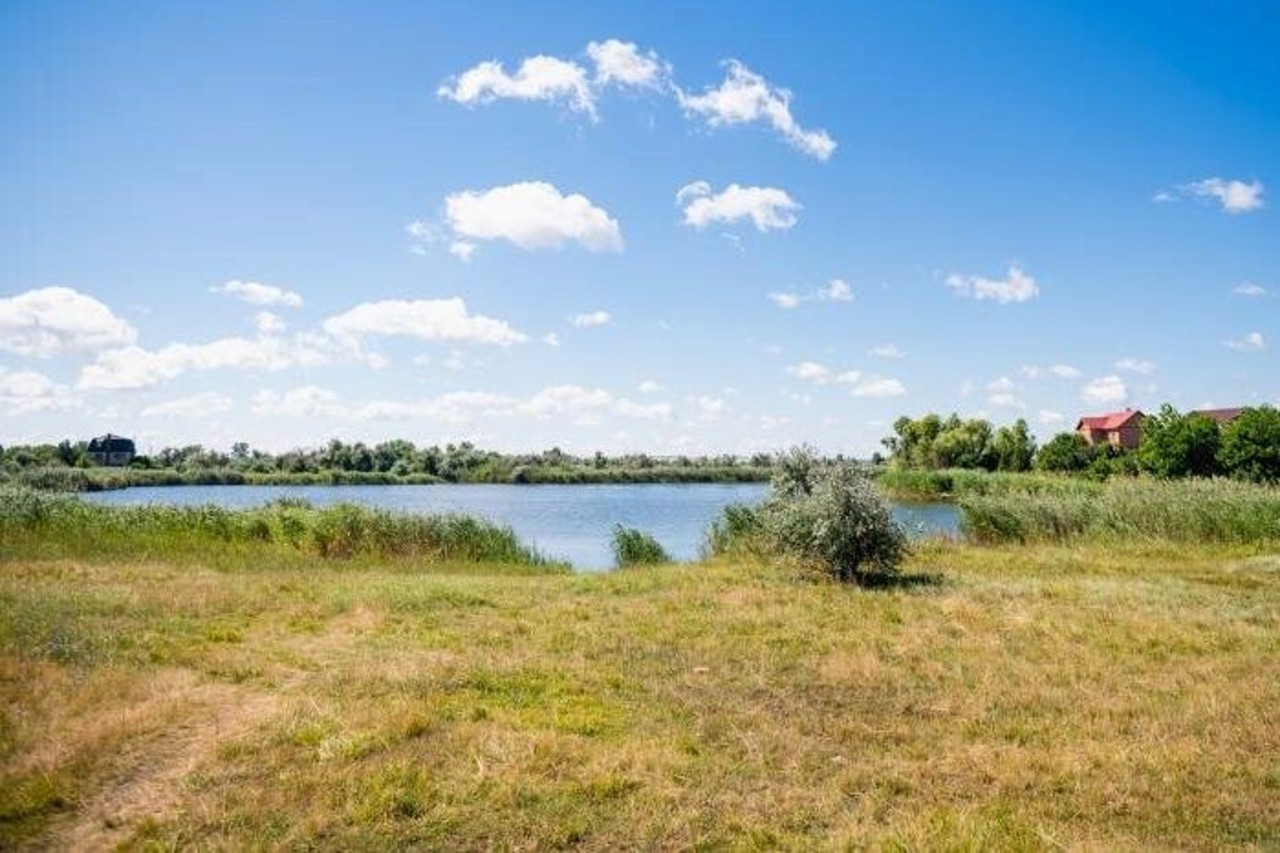 Village Novoselivka (Samar District)