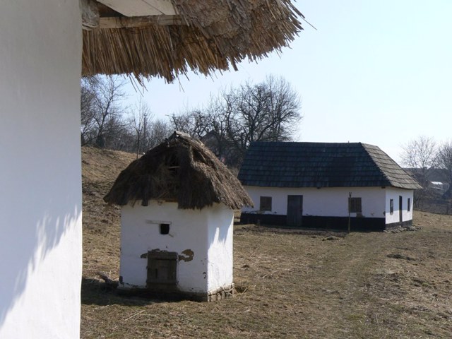 Чернівецький музей народної архітектури та побуту просто неба, Чернівці