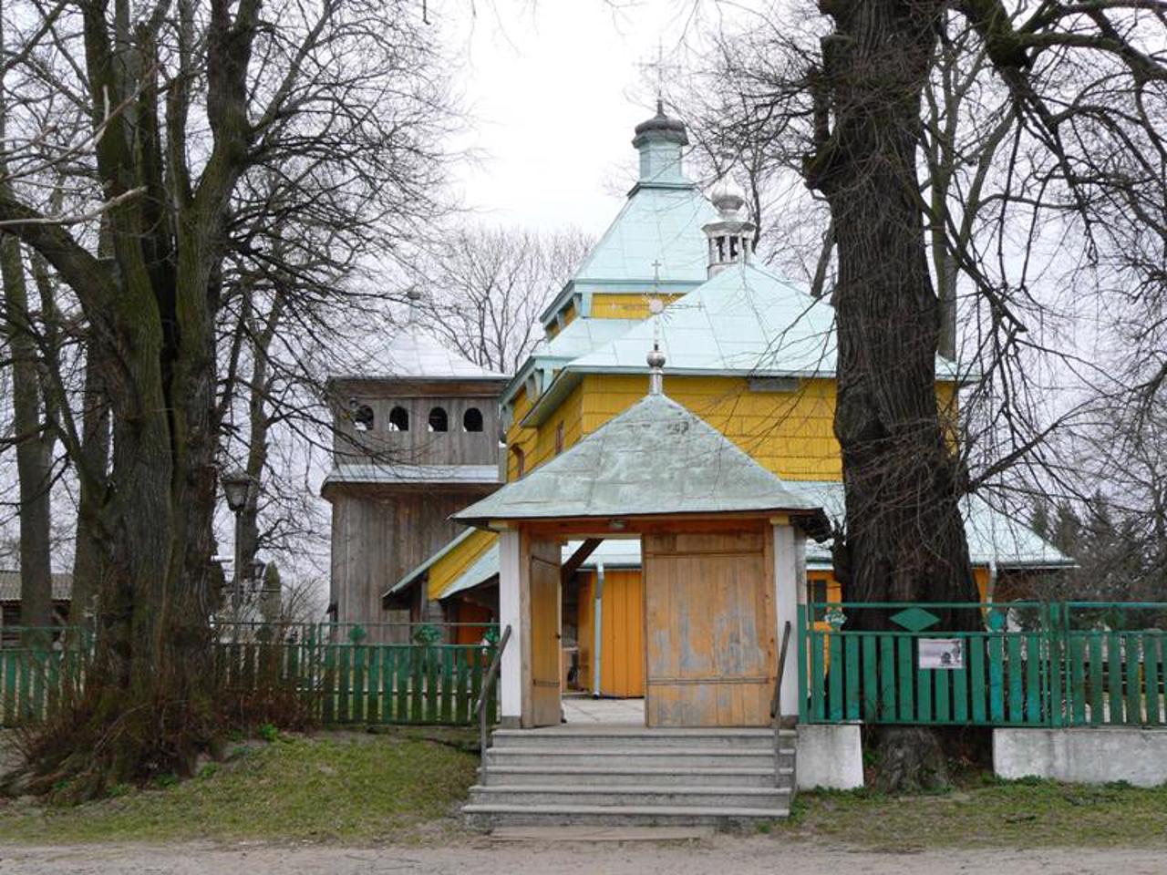 Церковь святого Архангела Михаила, Воля-Высоцкая