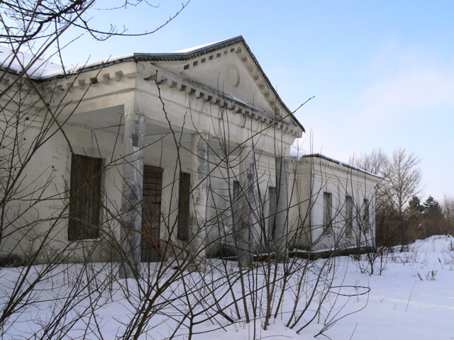 Rozhytsky Palace, Dobra