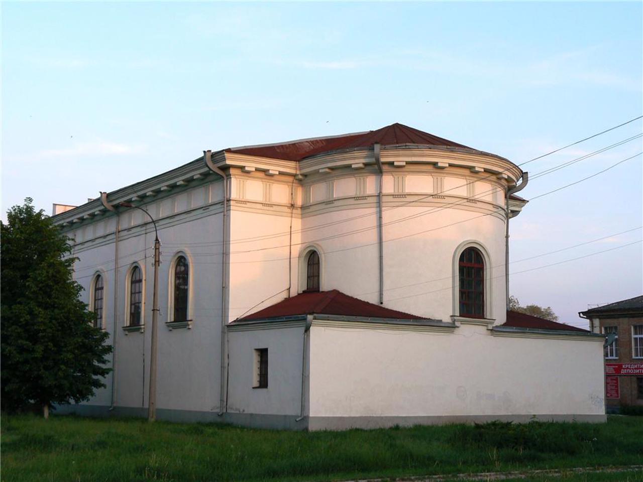Костёл Успения Девы Марии (Художественный музей), Умань