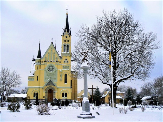 Костел Воздвиження Святого Хреста, Фастів