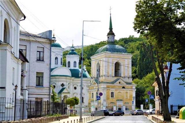 Свято-Покровська Подільська церква, Київ