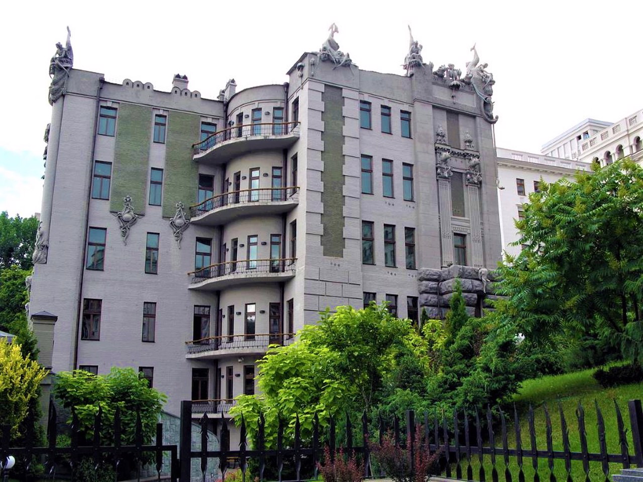 House with Chimeras, Kyiv