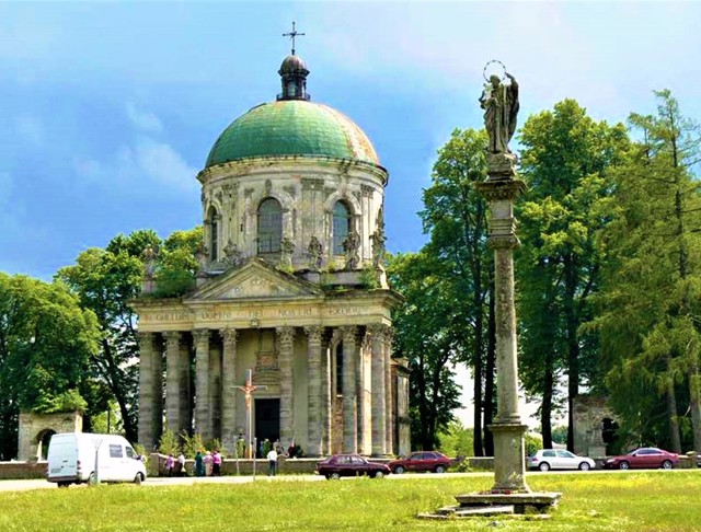 Костел Воздвиження Чесного Хреста та Святого Йосипа, Підгірці