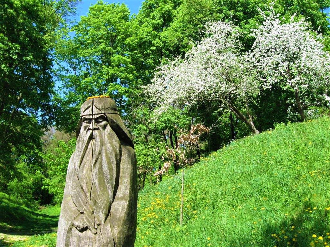 Boldyni Hills, Chernihiv