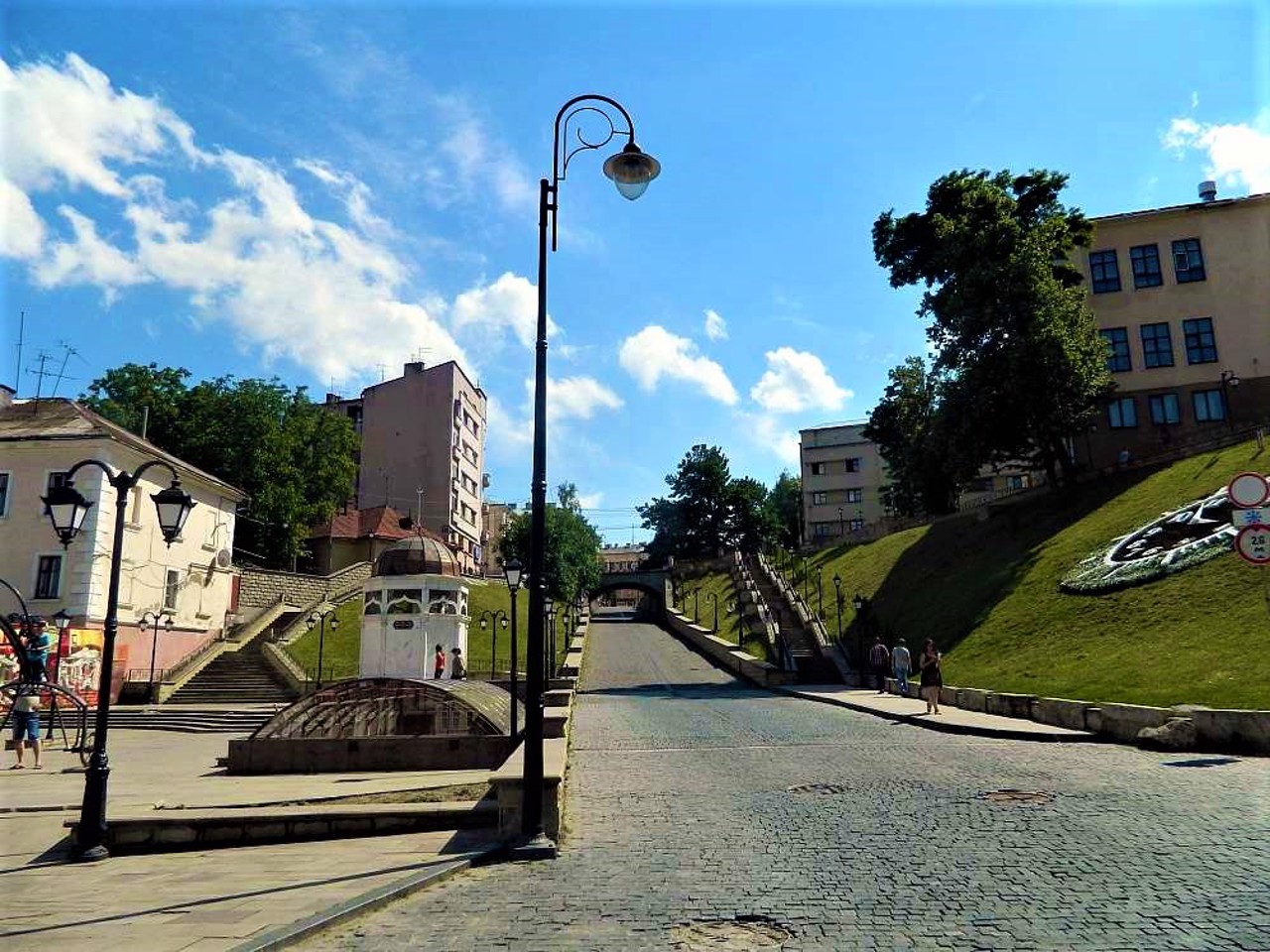 Turkish Well Square, Chernivtsi