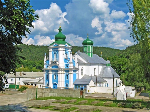 Свято-Миколаївський собор (Францисканський монастир), Кременець