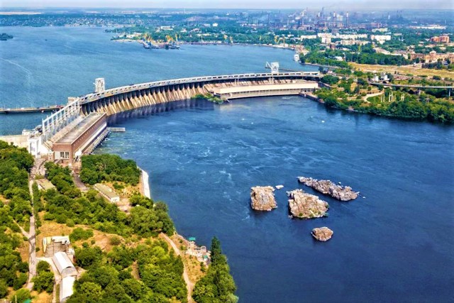 Дніпровська ГЕС (ДніпроГЕС), Запоріжжя