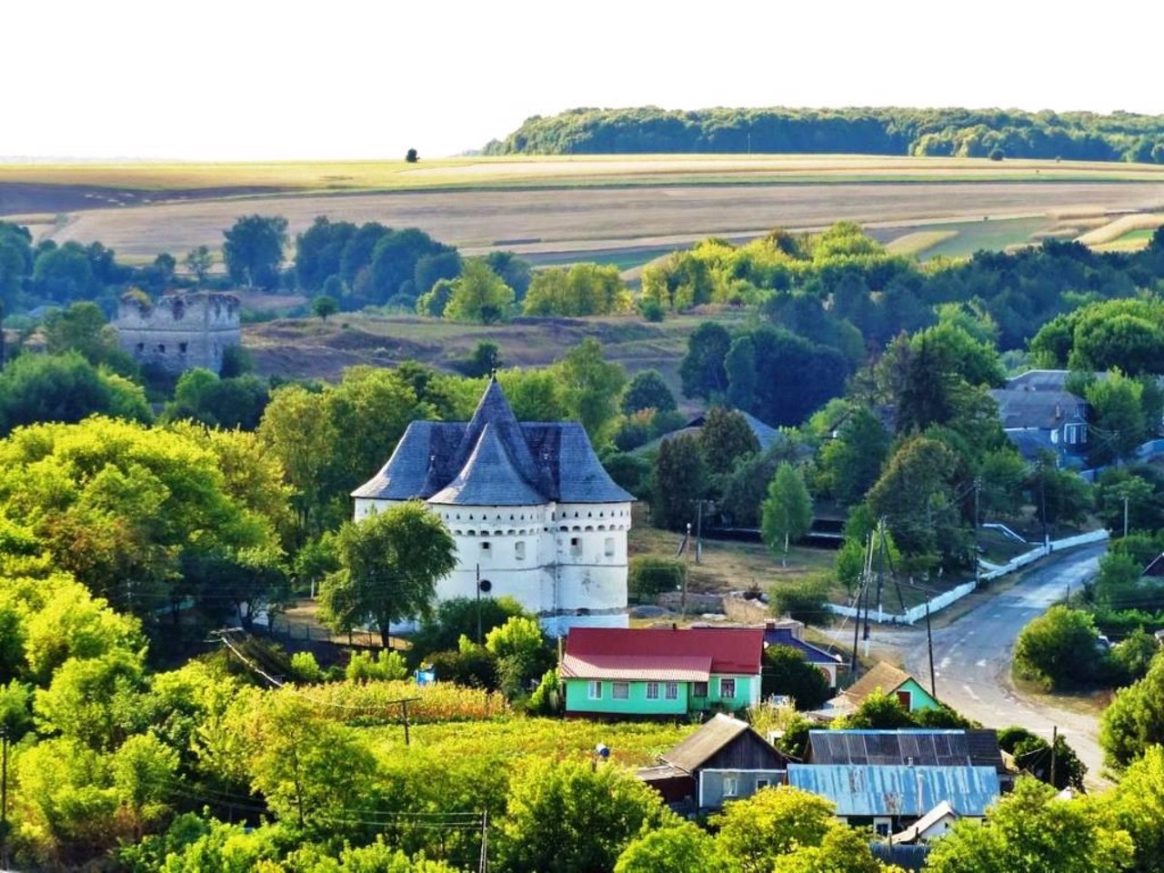 Покровська церква-фортеця, Сутківці