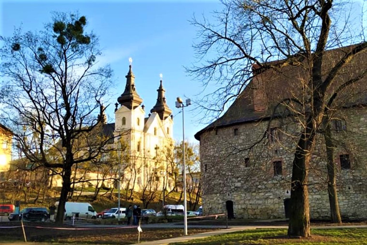 Церковь Святого Михаила (Костел кармелитов), Львов
