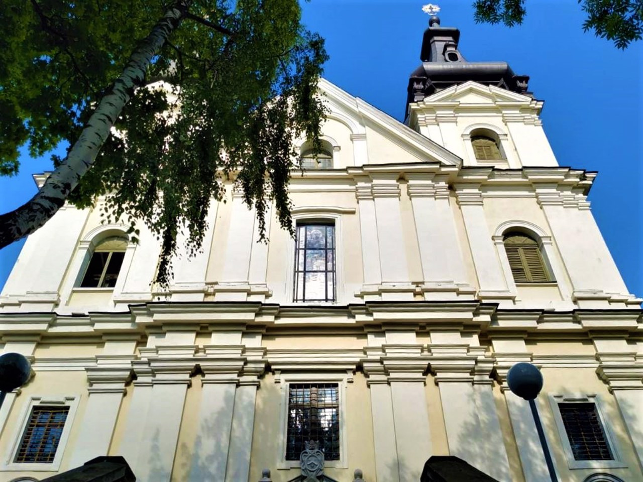 Церковь Святого Михаила (Костел кармелитов), Львов