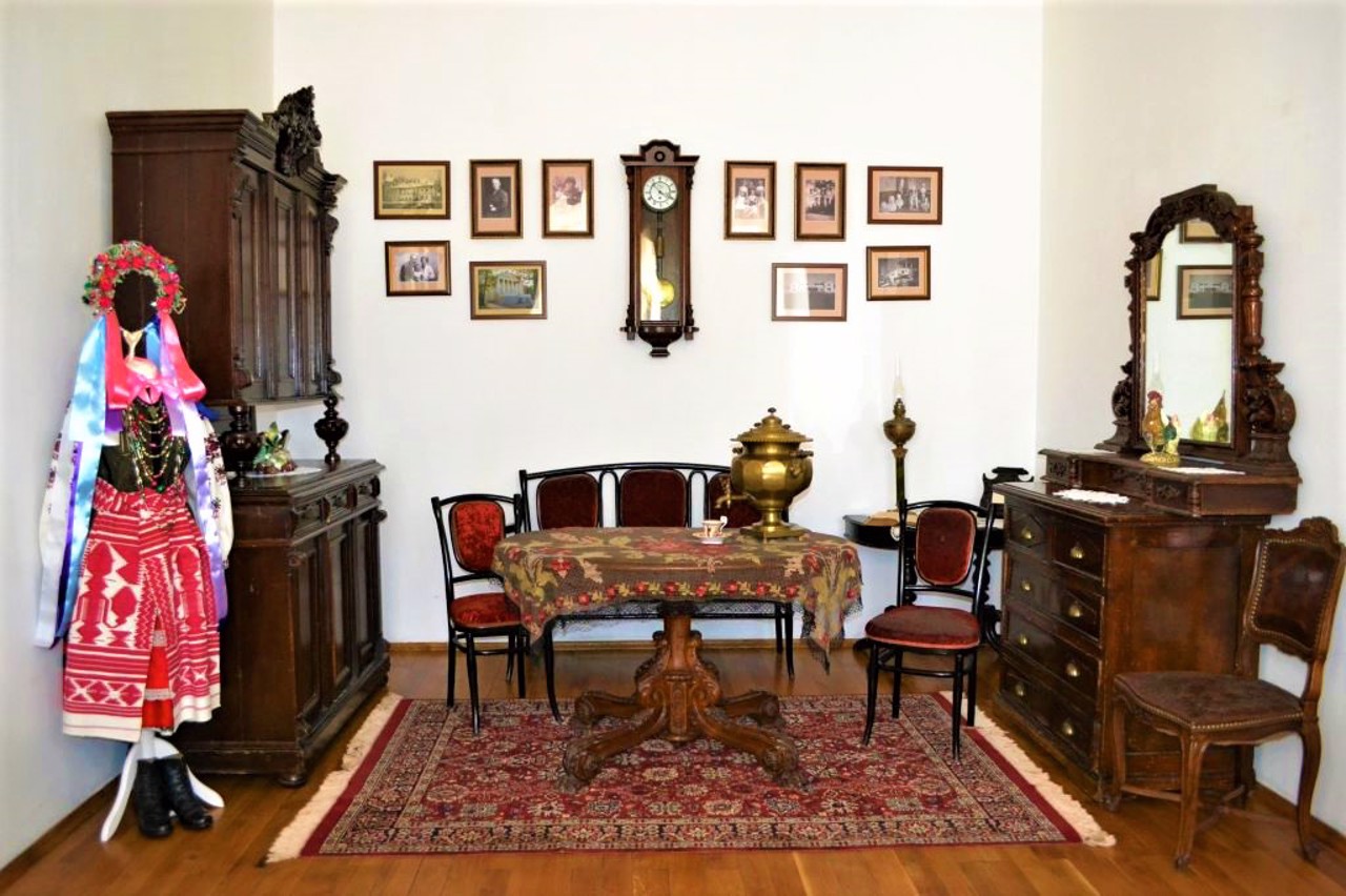 Kochubey House, Baturyn