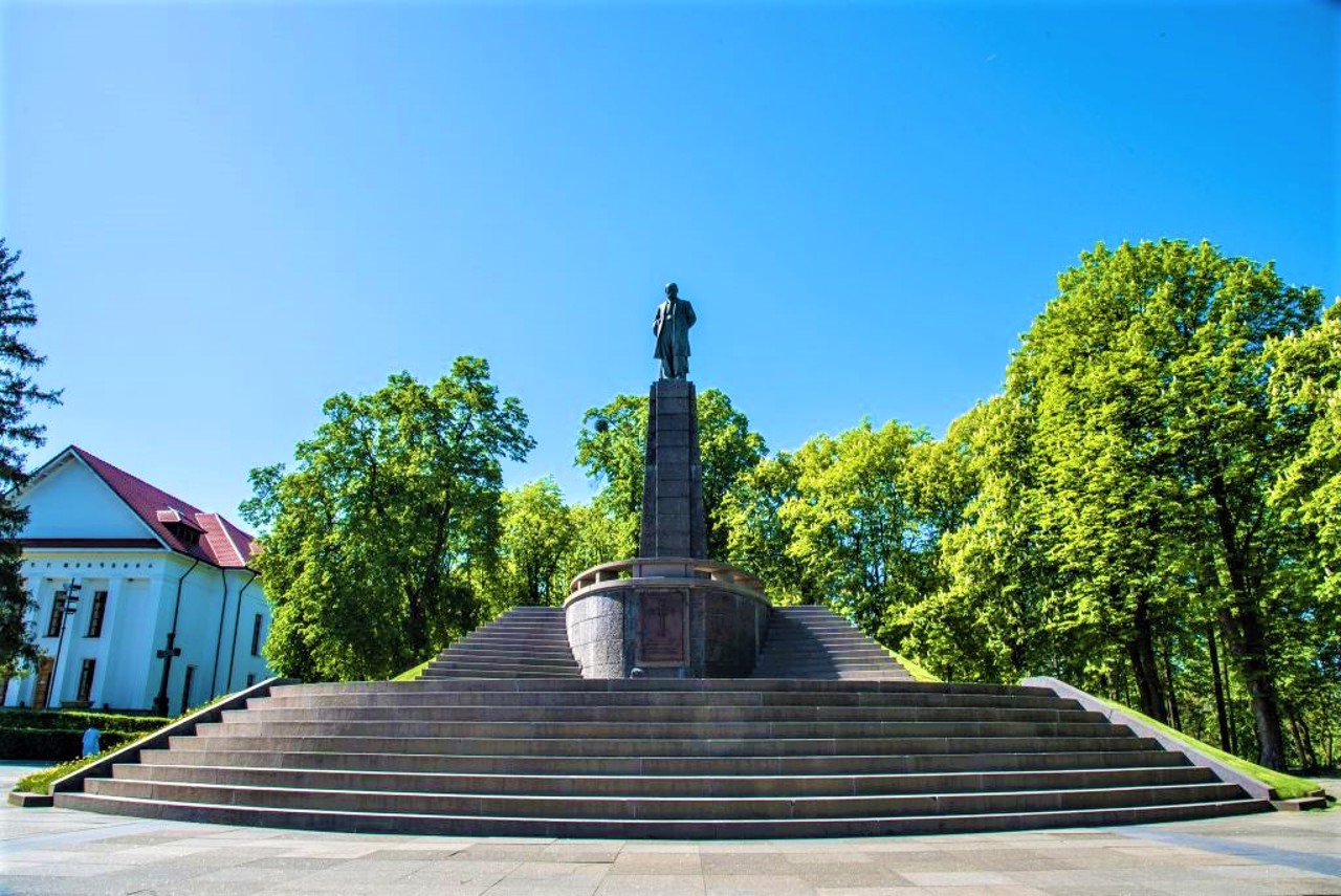 Шевченковский национальный заповедник "Тарасова гора", Канев