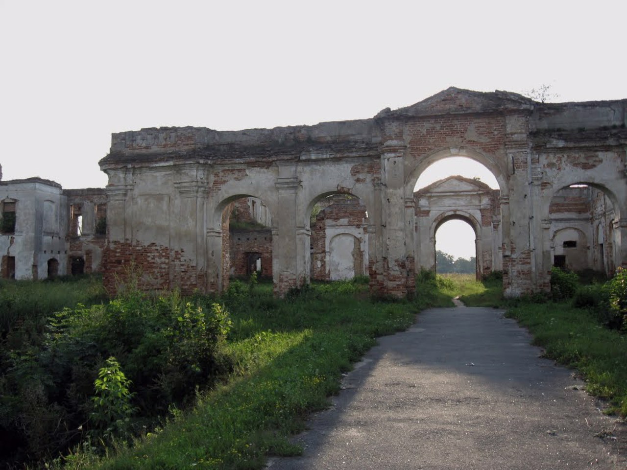 Палац Сангушків, Ізяслав