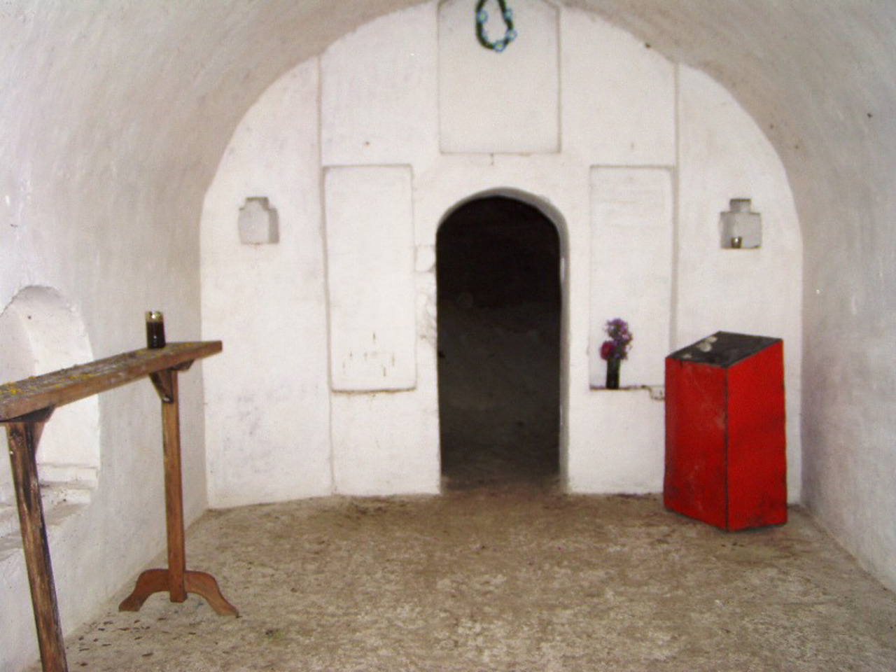 Antoniy Cave, Liubech