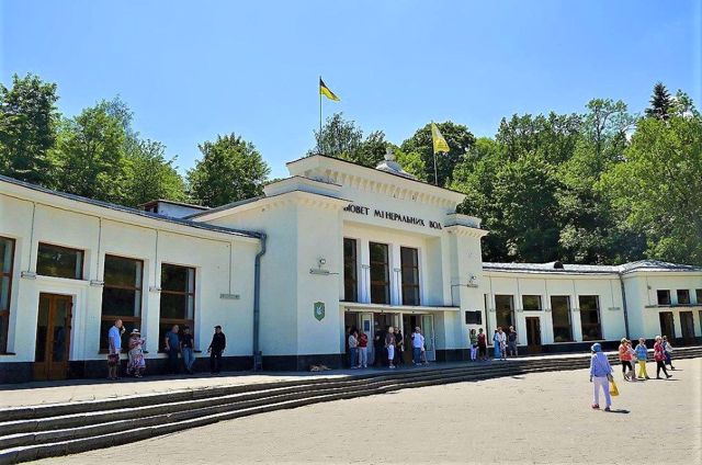Бювет мінеральних вод №1 (Нижній бювет), Трускавець