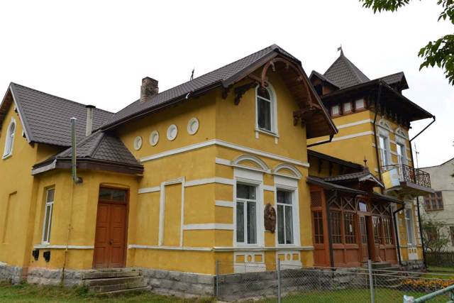 Deliatyn Local Lore Museum