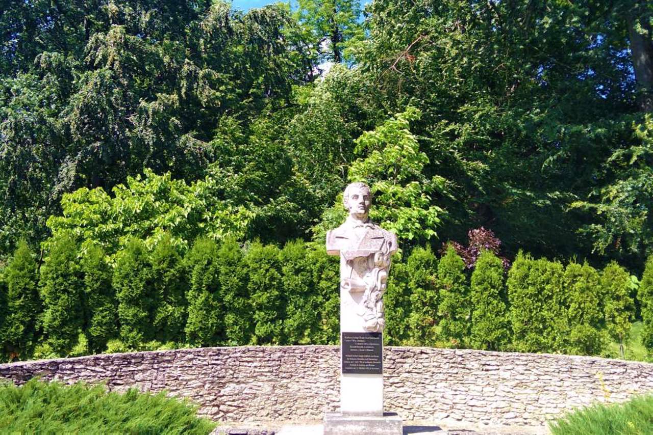 Кременецкий ботанический сад, Кременец
