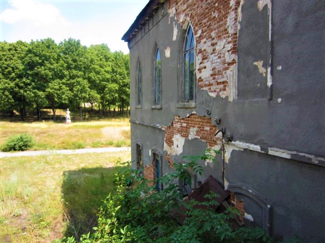"Hyivka" Estate (Princes Svyatopolk-Mirskyi Palace), Liubotyn
