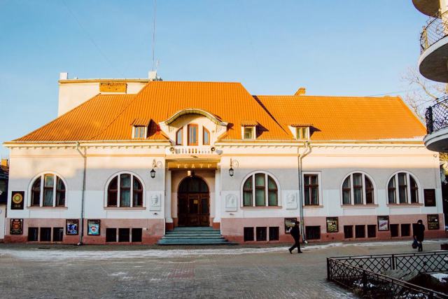 Коломийський академічний обласний український драматичний театр імені Івана Озаркевича, Коломия