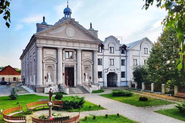 Костел Пресвятого Серця Ісуса, Красилів