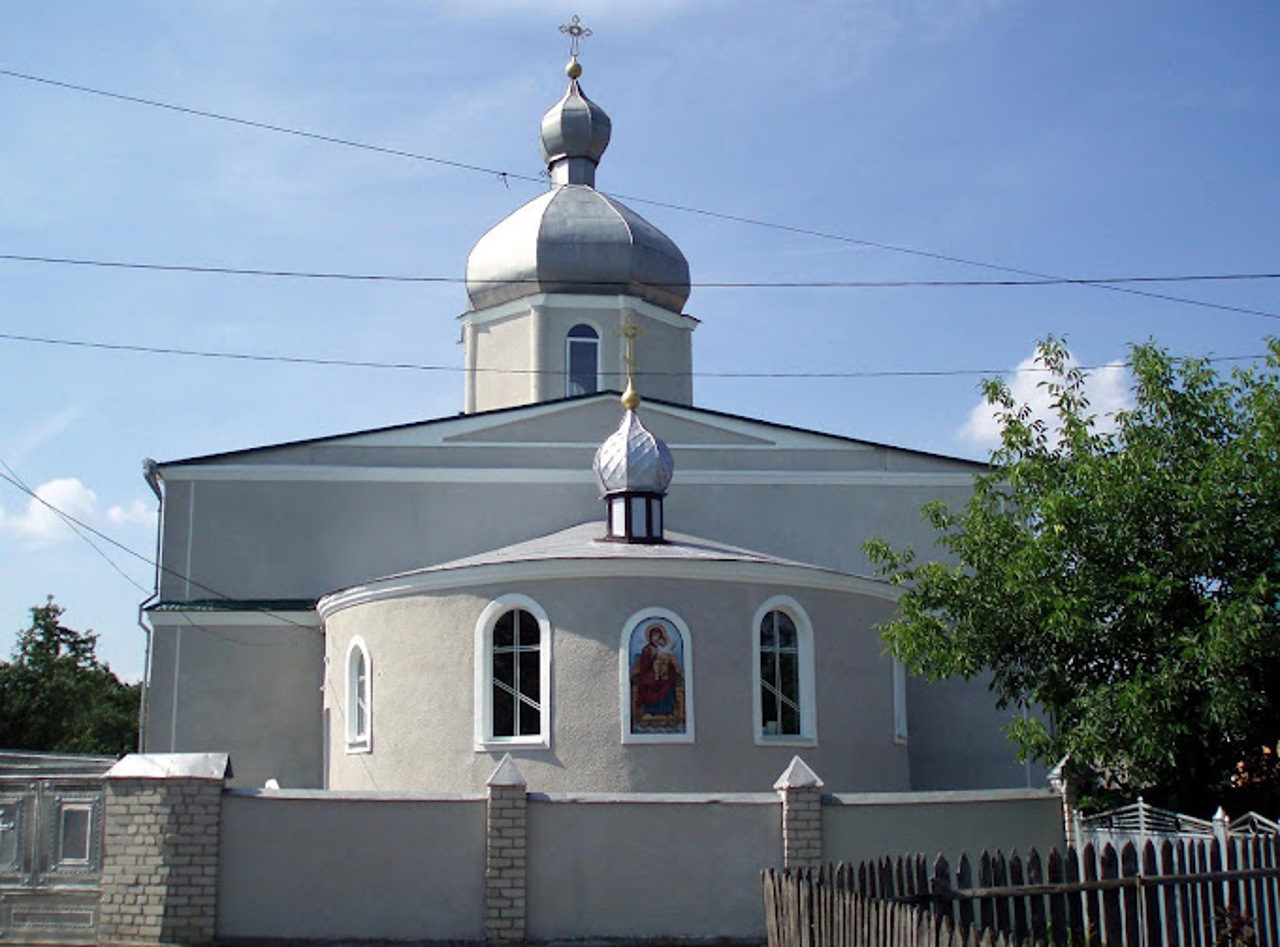 Holy Trinity Church, Yarmolyntsi