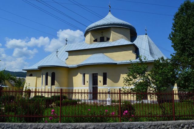 Свято-Михайлівська церква, Вижниця