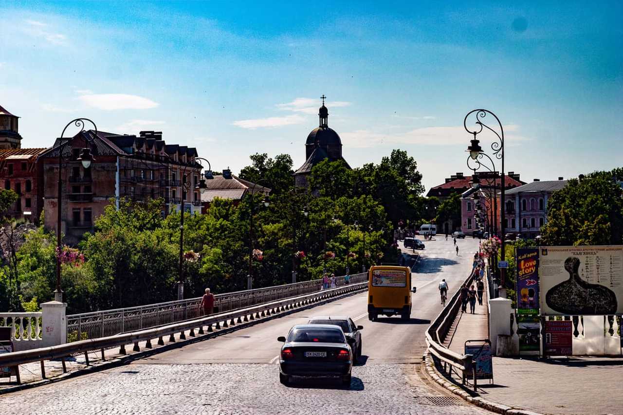 Новоплановский мост, Каменец-Подольский