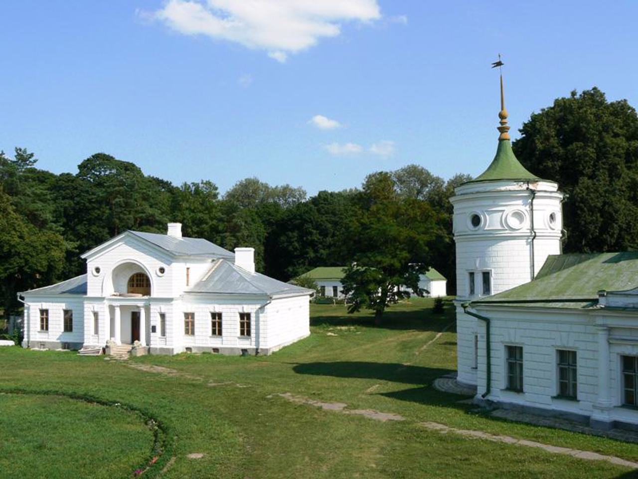 Заповедник Качановка, Дворец Тарновских