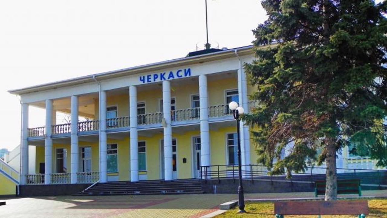 Черкасский речной вокзал, Черкассы