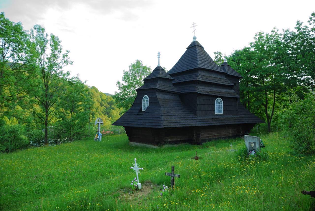 Saint Michael's Church, Uzhok