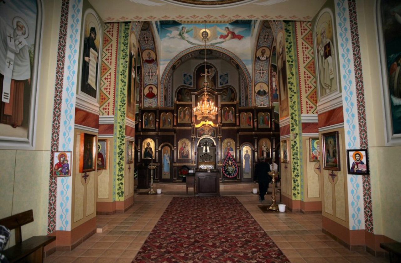 Церковь Святителя Николая, Чайки