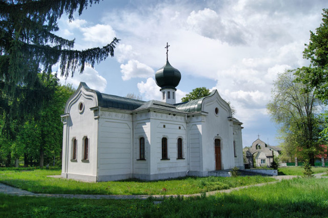 Свято-Троицкая церковь, Млиев