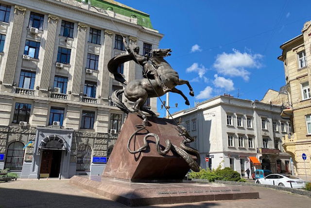 Пам'ятник Юрію Змієборцю (Загиблим правоохоронцям), Львів