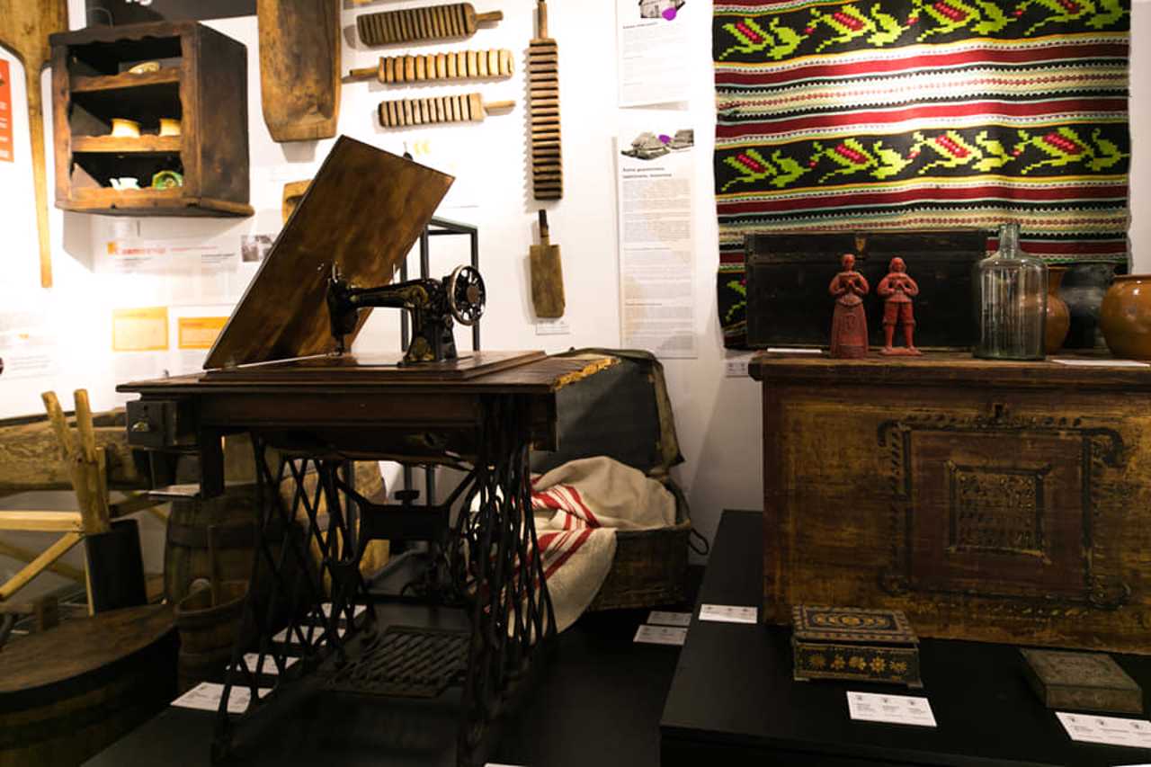 Museum and Cultural Center "Na Unterwaliu",  Pidhaichyky