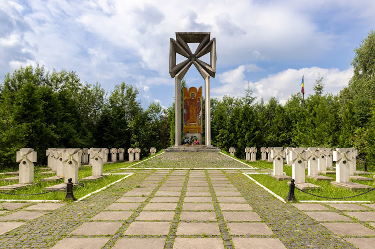 Soldiers of USR Legion Memorial, Tukhlia