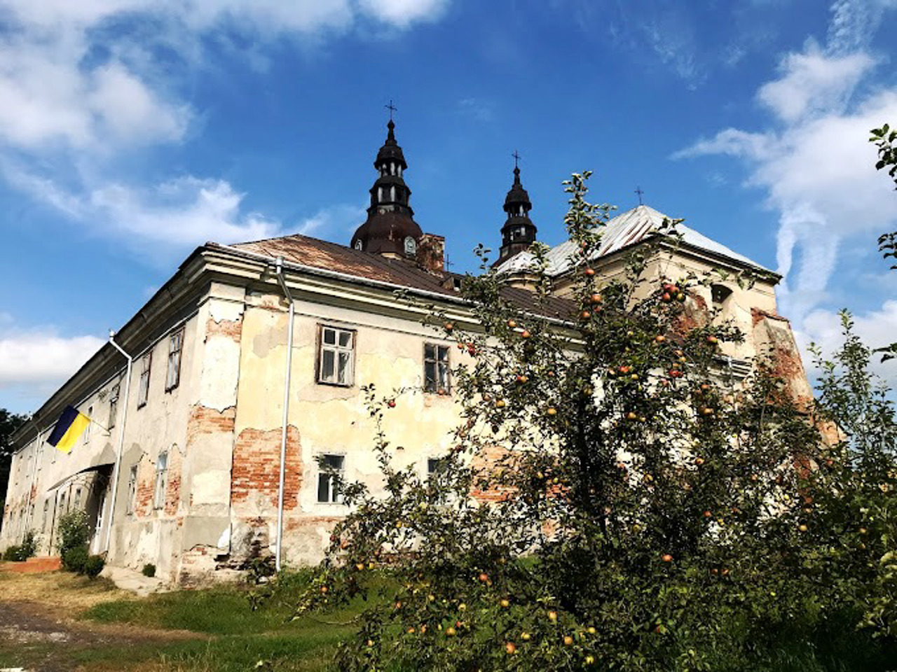 Bernardine Monastery, Hvizdets