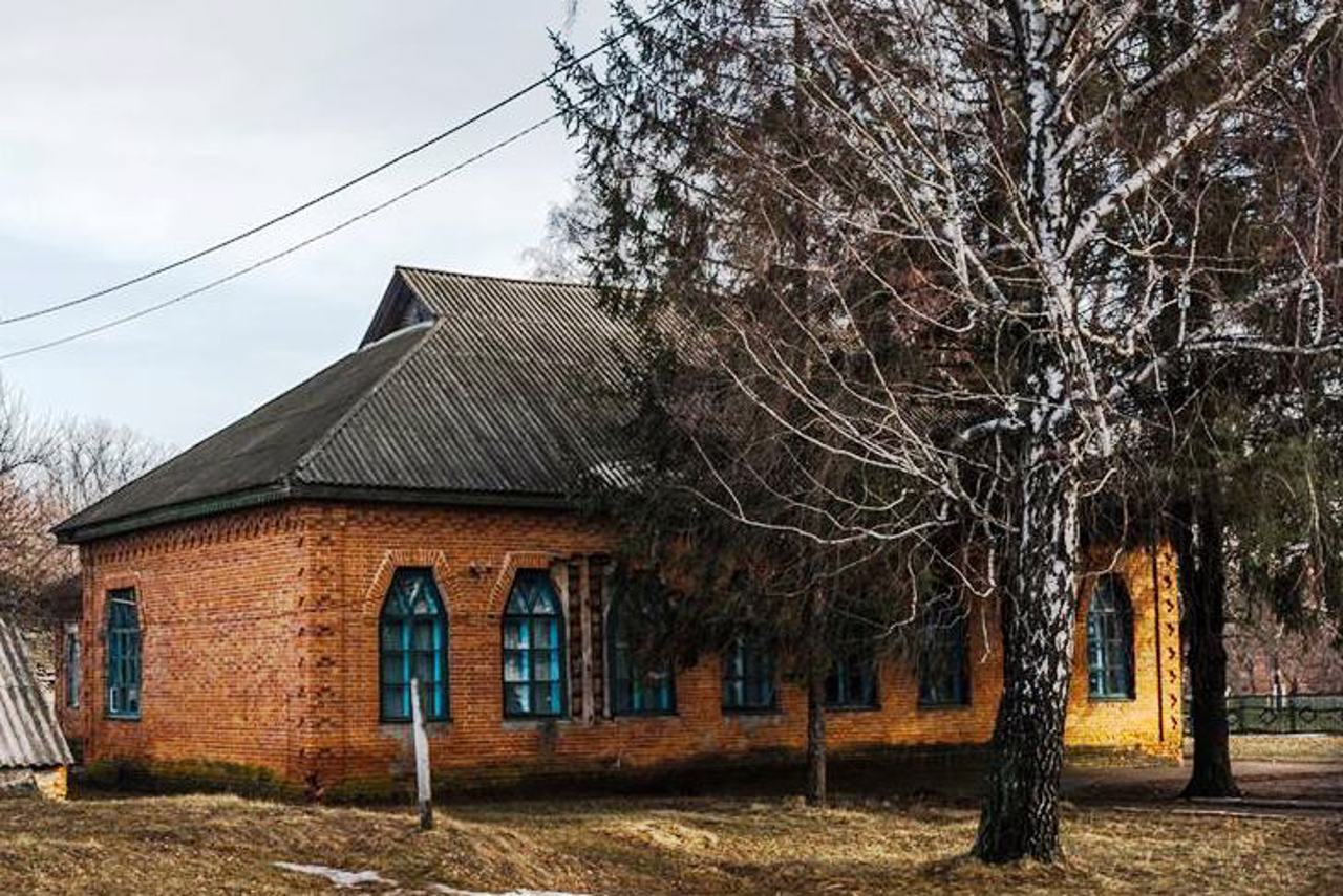 Zemska School, Mokiivka
