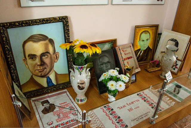 Літературно-меморіальний музей Уласа Самчука, Дермань Друга