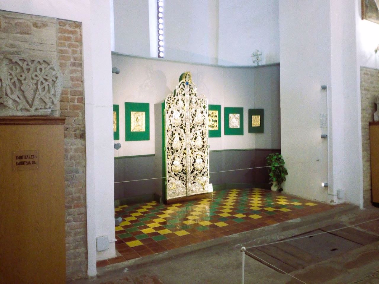 Saints Borys and Hlib Cathedral (Museum of Architecture), Chernihiv
